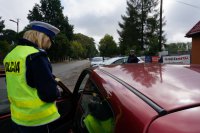Policjanci podczas działań &quot;Pasy&quot;.