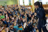 Pogadanka policjantów w Szkole Podstawowej nr 1 w Kłobucku.