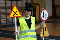 Działania na mobilnym miasteczku ruchu drogowego w Węglowicach.