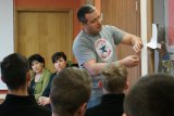 Klasa policyjna z wizytą w kłobuckiej komendzie