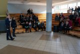 Dzielnicowi na wywiadówce w krzepickim gimnazjum