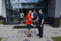 Kłobuccy policjanci wsparli rowerową wyprawę dla Wiktorii