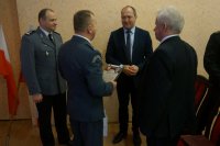 Policjanci na uroczystości 10-lecia OSSW w Kulach