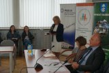 Konferencja z udziałem policyjnego negocjatora