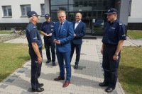przekazanie nowych radiowozó
