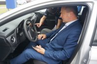 przekazanie nowych radiowozó