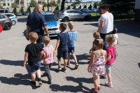 przedszkolaki na komendzie policji