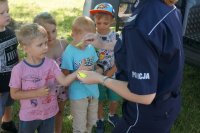 przedszkolaki na komendzie policji