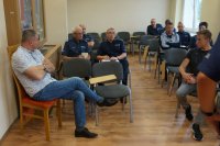 dzielnicowi dbają o bezpieczeństwo nad wodą
