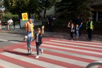 policjanci na prelekcji w szkole