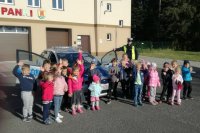 policjanci w przedszkolu