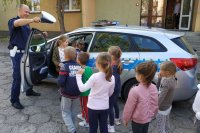 policjanci spotkali się z przedszkolakami