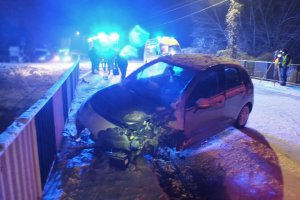 rozbity samochód biorący udział w zdarzeniu