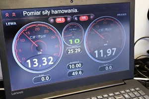 zdjęcie monitora stacji diagnostycznej