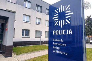 Budynek komendy Policji w Kłobucku.